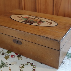 Sewing box. Victorian Christmas, antique
