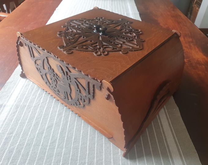 Art Deco sewing box,  antique Dutch