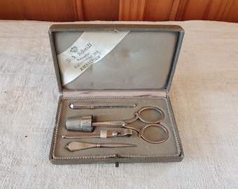 Antique-Dutch silver sewing set, sewing etui or sewing case, sewing set with antique silver sewing tools a.o. scissors and thimble