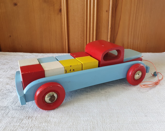 Wooden toy truck, wooden truck, push truck with blocks, vintage