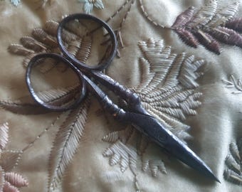 Antique small embroidery or needlework scissors