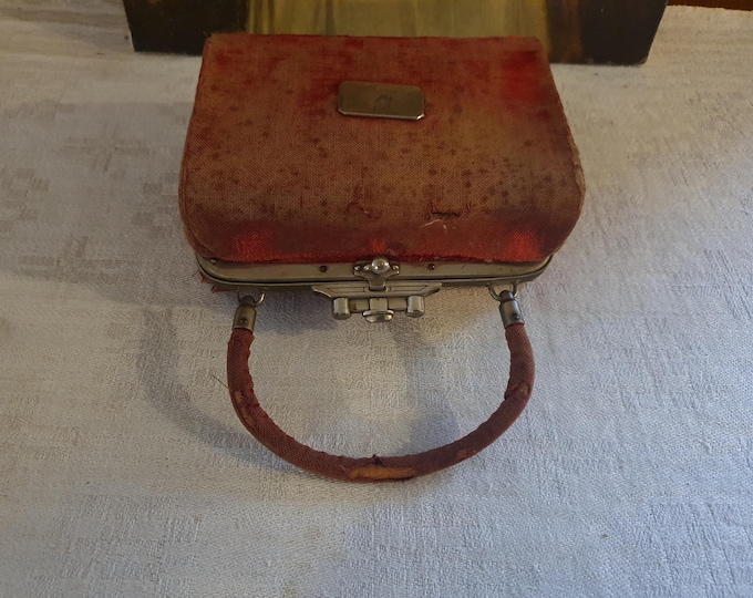 Antique sewing purse with antique bone sewing tools, red velvet, French