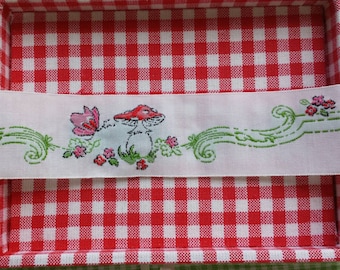 Lovely satin woven-in ribbon with mushrooms (price per meter)