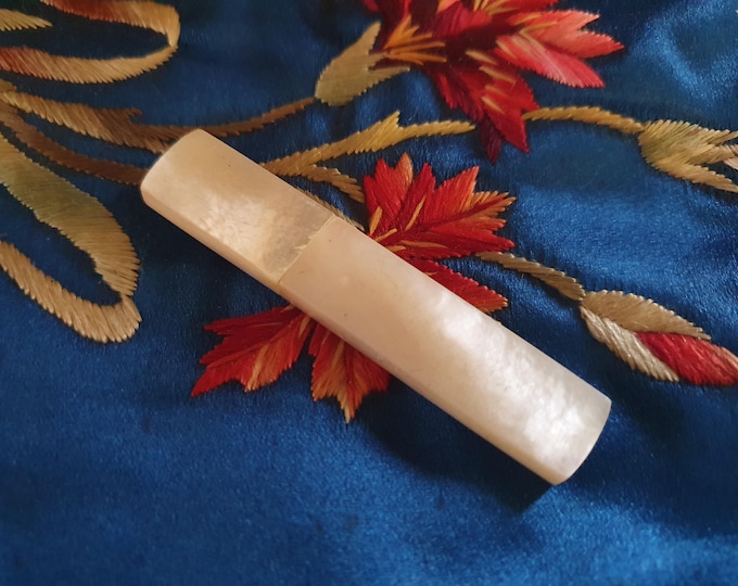 Palais Royal mother of pearl needle case, antique French