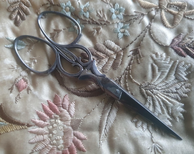 Antique embroidery or needlework scissors
