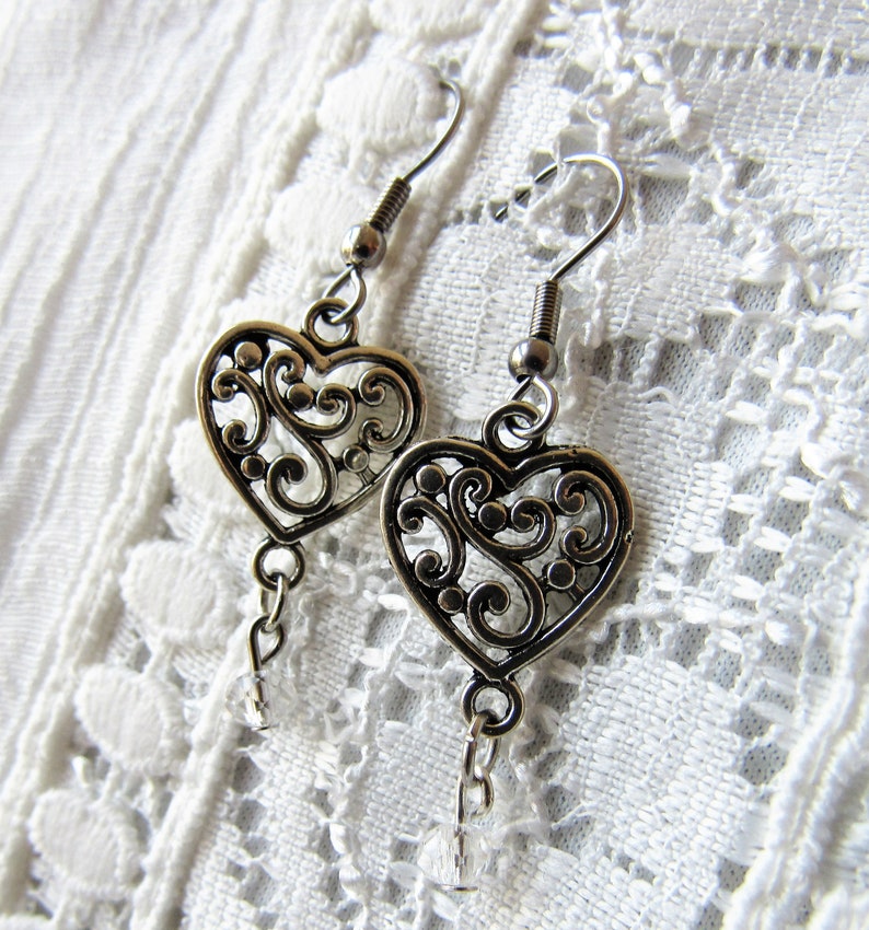 Beaded Necklace Hippie Hippy Skeleton Key Valentine Heart Boho Long Necklace /& Earring Set Boho Chic Stainless Steel Heart Charms