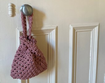 Dusky Pink Crochet Handbag | Sustainable Recycled Cotton Cottage Rick-Rack Bedroom Storage Bag | Handmade Everyday Accessories Gift