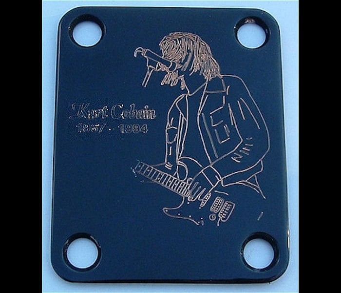 All'asta la chitarra che Kurt Cobain usò per l'MTV Unplugged in New