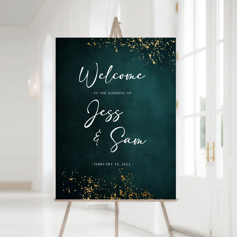 Elegant Green & Gold Wedding Welcome Sign: Customizable Eco-friendly ...