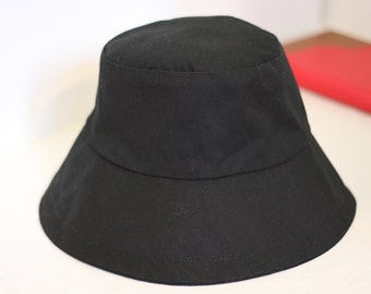 SALE Bucket Women Sun Hat, DISCONTINUED Summer hat, Price REDUCED, Original price 55 dollars, Large size