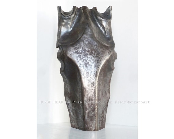 HORSE HEAD, Standing sculpture, Original, Metal sculpture, Brutalist, Corten steel, Horse riding, Hand hammered, Cosé Manzano