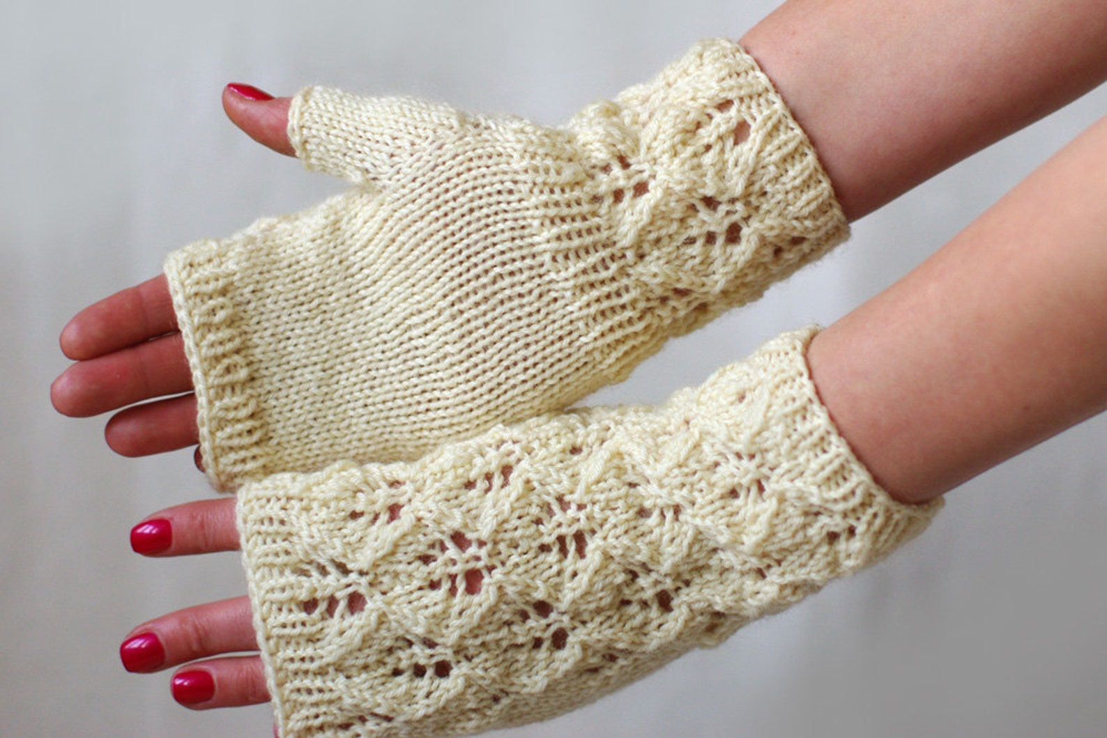 Romantic White Lace Arm Warmers, Knit Fingerless Gloves, Wrist Warmers