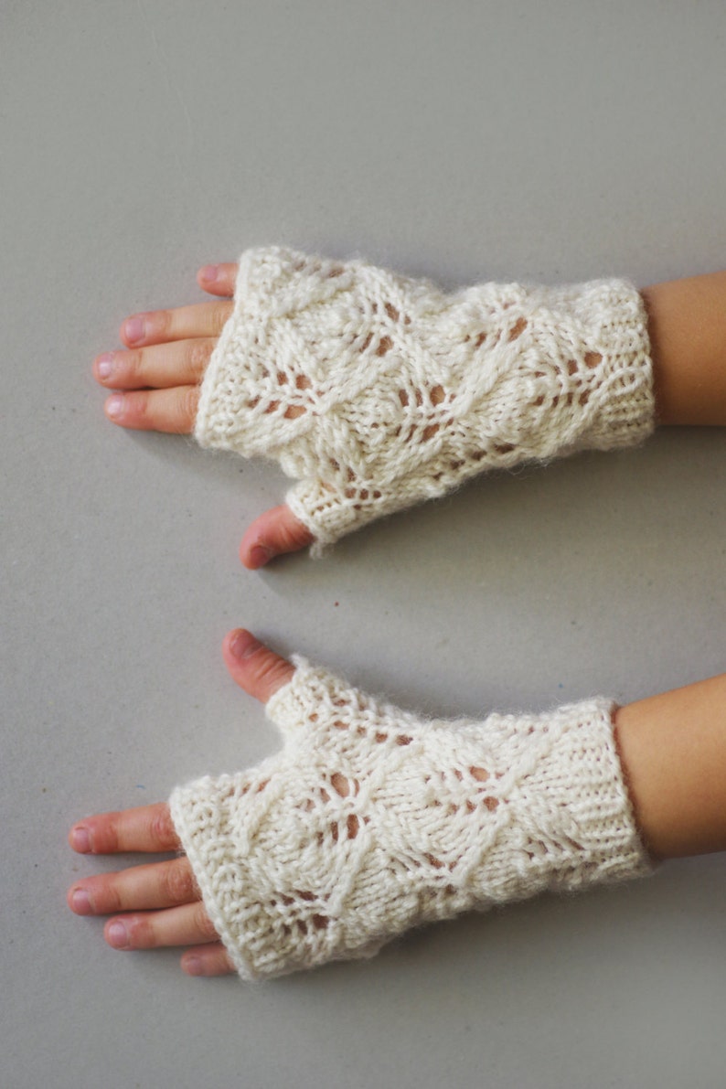 Kids lace fingerless gloves ages 35 kids white fingerless Etsy