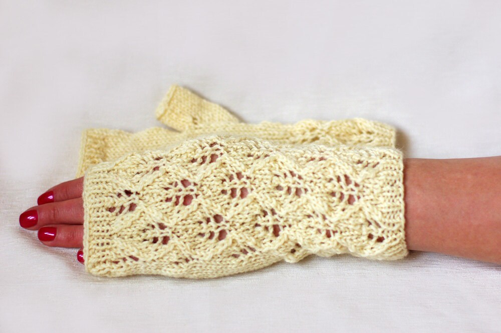Romantic White Lace Arm Warmers, Knit Fingerless Gloves, Wrist Warmers