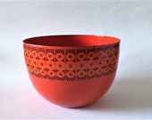 Kaj Franck Arabia Finel Enamel large red Bowl - Daisy pattern