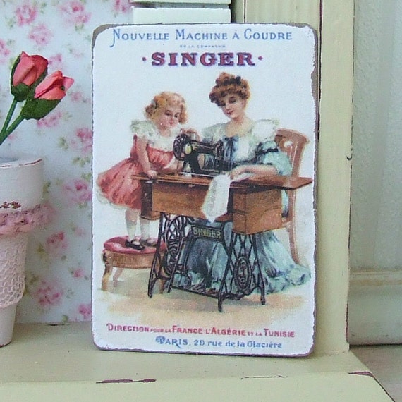 DOLLS HOUSE Small  Metal Sign = Singer Sewing Machine 