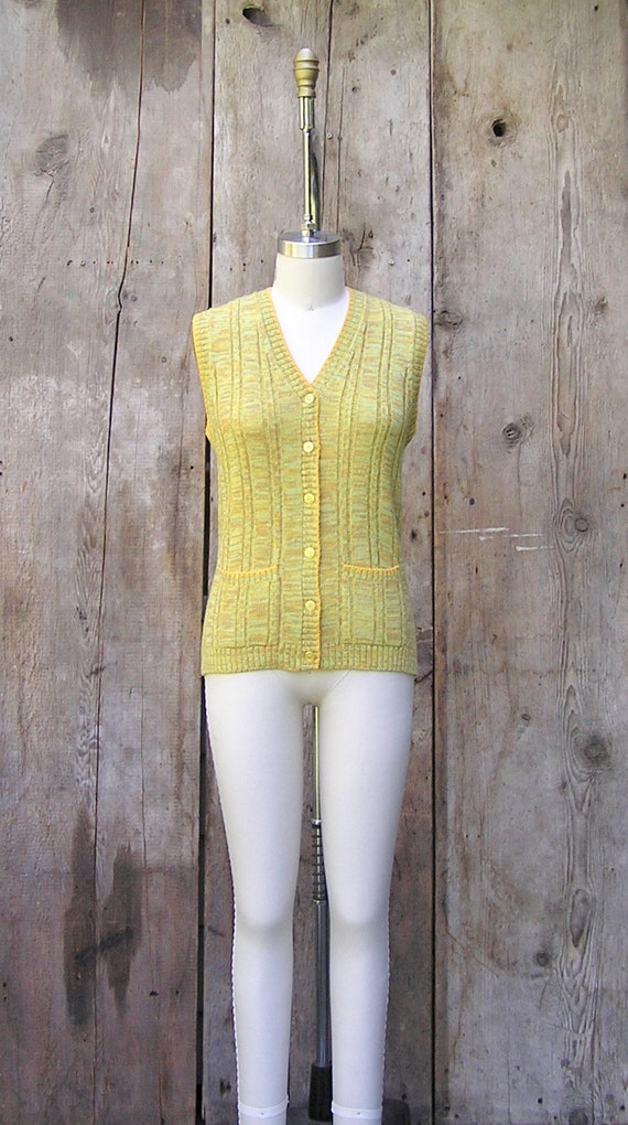 vintage 1970s sleeveless knit top + 70s vintage s… - image 5