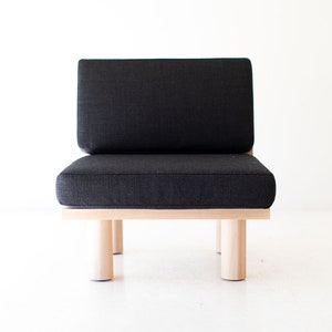 Modern Side Chair Suelo Turned Leg image 1