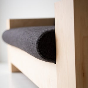Mondo-Modern-Sofa-04