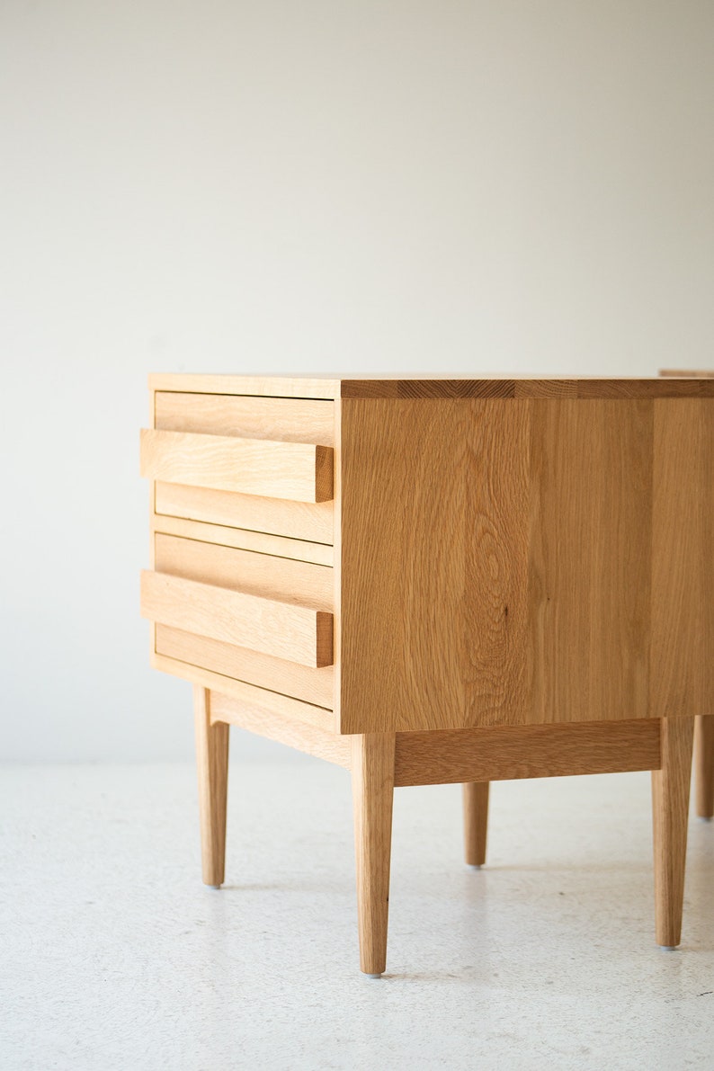 Modern-Nightstand-in-White-Oak-08