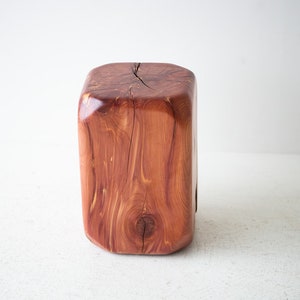 Indoor-Outdoor-Wood-Stool-The-Dublin-07