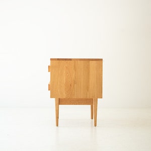 Modern-Nightstand-in-White-Oak-07