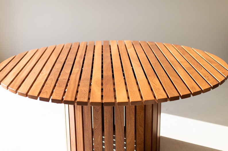 Round Outdoor Wood Dining Table- The Hamptons image 5