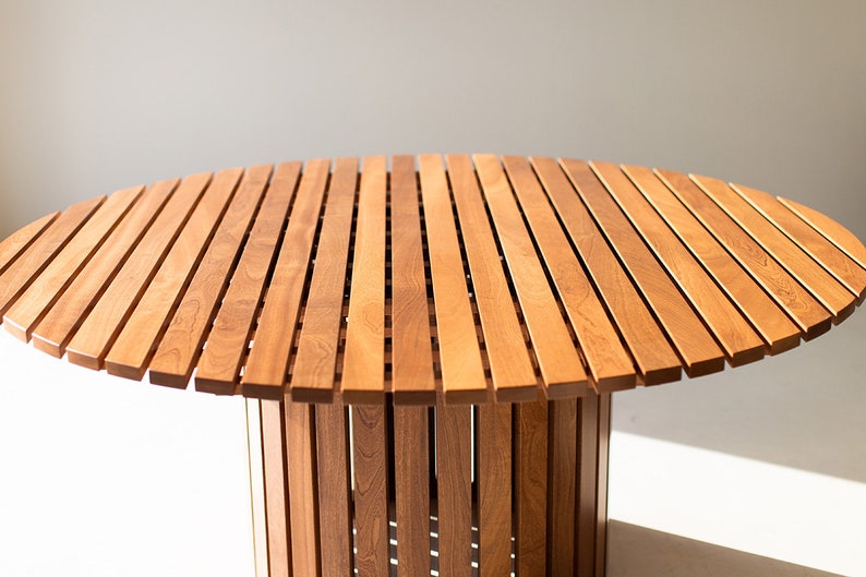 Round outdoor wood dining table, image 5