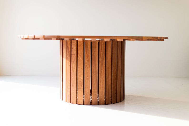 Round outdoor wood dining table, image 10
