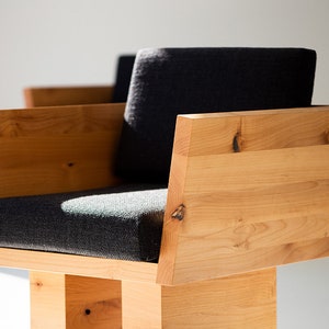 Suelo-Modern-Wood-Dining-Arm-Chair-06