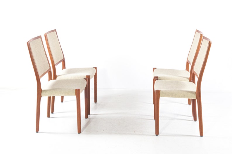 Set of four vintage chairs by Niels Otto Moller, mid-century Denmark, teak, wool fabric, new upholstery on request image 2