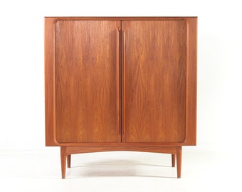 Highboard by Berhard Pedersen. Shutter doors, teak, partly solid