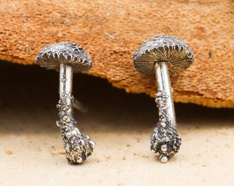 Sterling Silver Mushroom Studs / Mushroom Jewelry / Dainty earrings/ Minimalist / Nature Themed / Fungi Earrings / Forager Gift