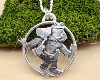 Frog and Toad Leapfrog Necklace