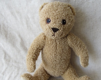 vintage teddy bear, old teddy bear, big old bear, sewing eyes, nose