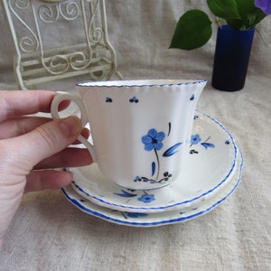 Trio Art Déco en porcelaine tendre Cartwright & Edwards Angleterre années 30