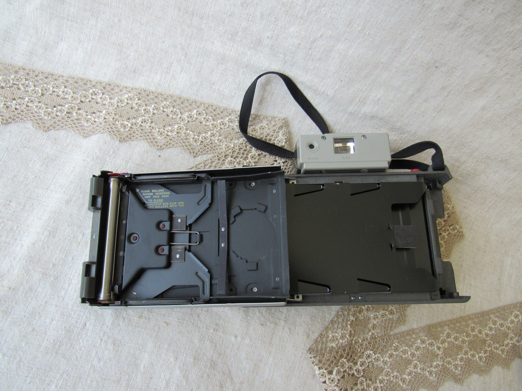 ヴィンテージ ポラロイド オートマチック 320 ランドカメラ、レトロな