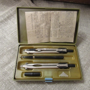 Kit da disegno, set da disegno sovietico d'epoca НЧ-5-2-08, scuola retrò
