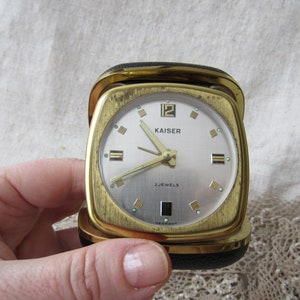 Vintage Wind Up Travel Clock, KAISER travel clock, German KAISER clock
