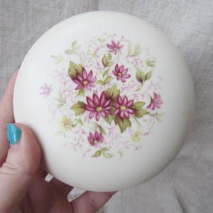 Boîte Aldridge à couvercle, boîte à bijoux en porcelaine avec motif floral, porcelaine d&#39;Angleterre vintage
