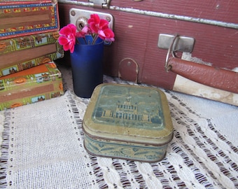 Lata de dentífrico soviética vintage: Caja metálica para polvo dental, decoración shabby chic.