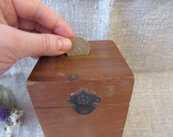 vintage wood Money Box, Piggy Bank, money bank With brass lock