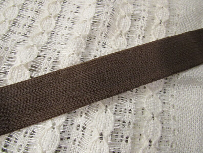 Vintage rubber belt, woman elastic rubbery belt image 4