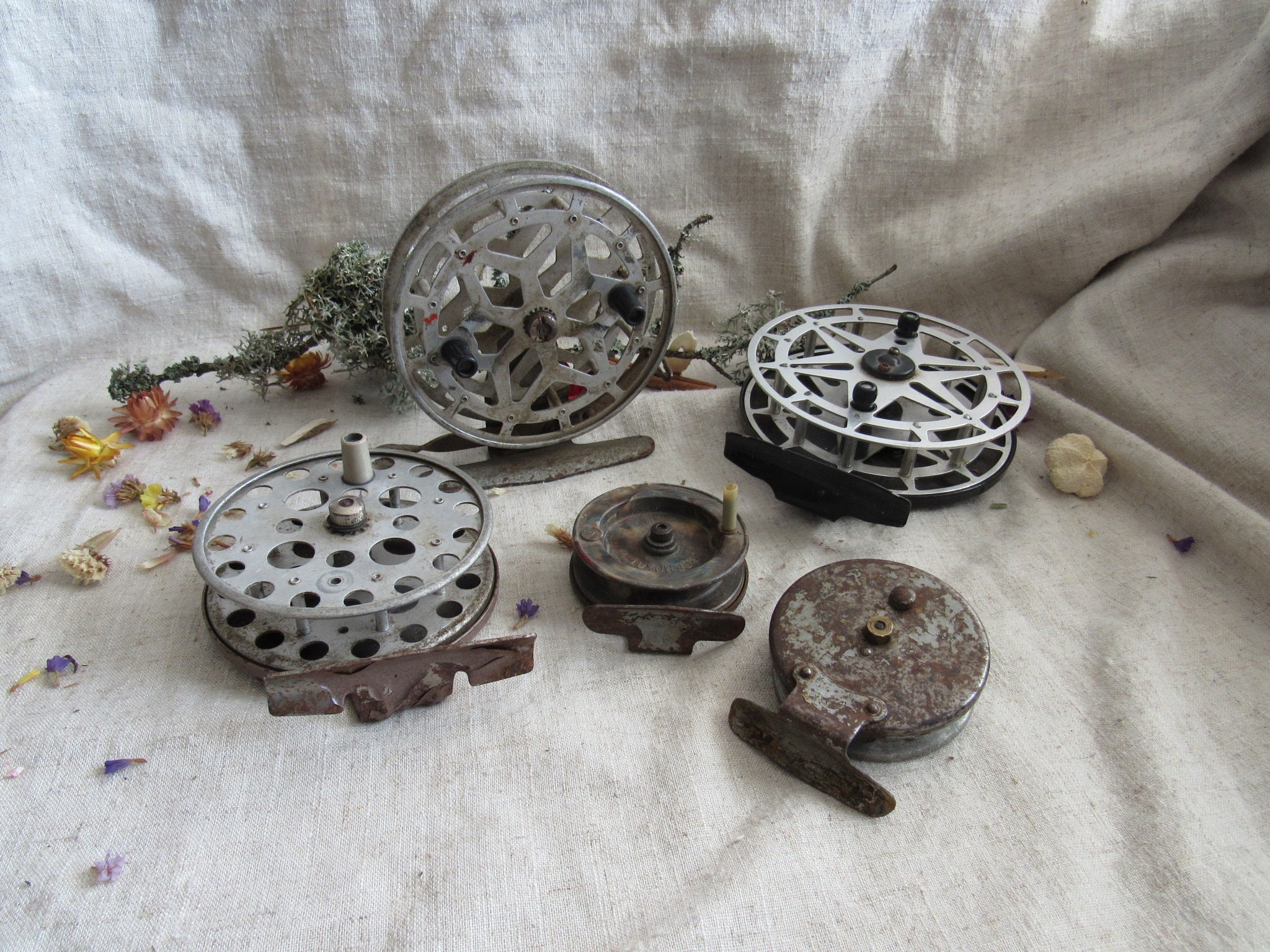 Vintage Spinning Reel, Large Fly Fishing Spinning Reel, Soviet Era Metal  Fishing Spool -  Canada