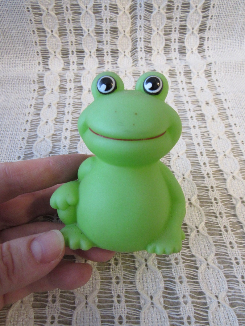 Vintage Green frog plastic toy little smiling frog toy cozy | Etsy