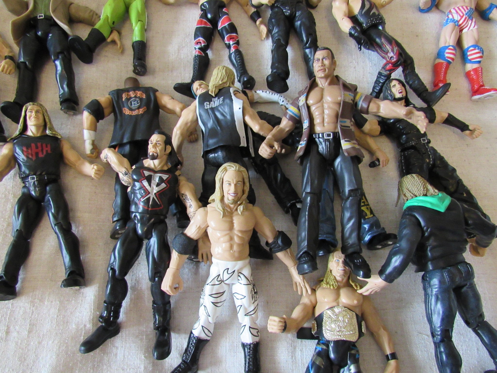 Complete WWE Wrestling Figures Set With Ring, Jakks Pacific Titan