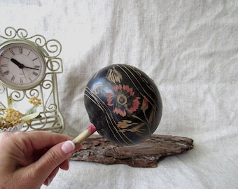 Vintage handmålad kalebassskallra, folkkonst blommig maraca