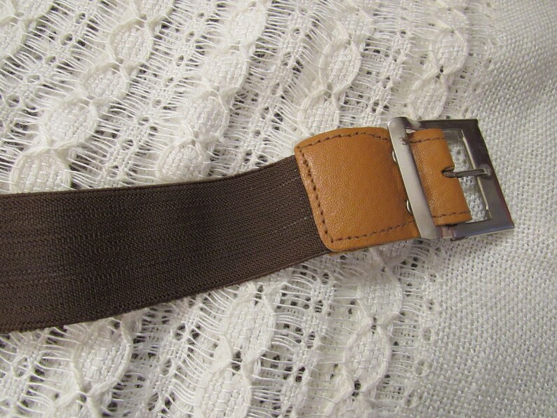 Vintage rubber belt, woman elastic rubbery belt image 1