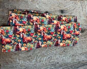 Palomino horses headband, palomino horse headband, wild horses headband, wild flowers headband, mustang headband, horses in flowers, quarter