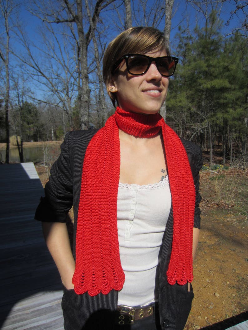ARTDECO BEADED SCALLOPED Edge Knitted Scarf Fire Engine Red Peruvian